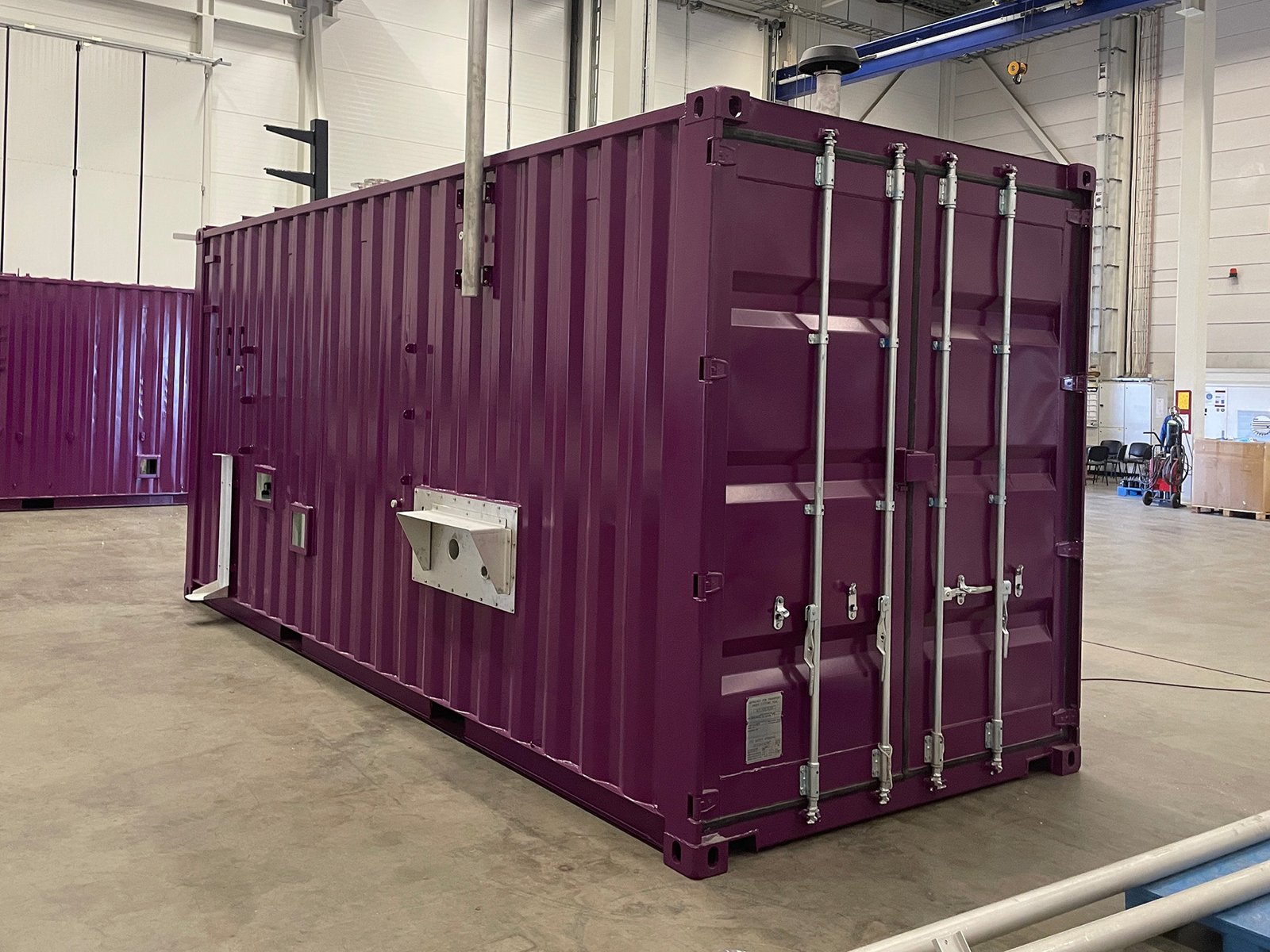 Top Custom Shipping Container Suppliers in UAE